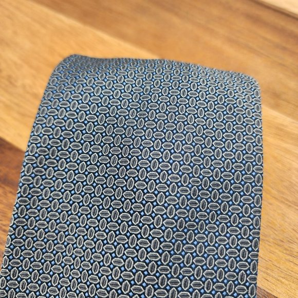 Nautica Neck Tie Navy Blue Cream Modern Print 100% Silk Professional Office Suit - Picture 3 of 8